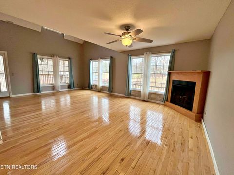 Tiny photo for 195 County Road 71, Riceville, TN 37370 (MLS # 1325882)