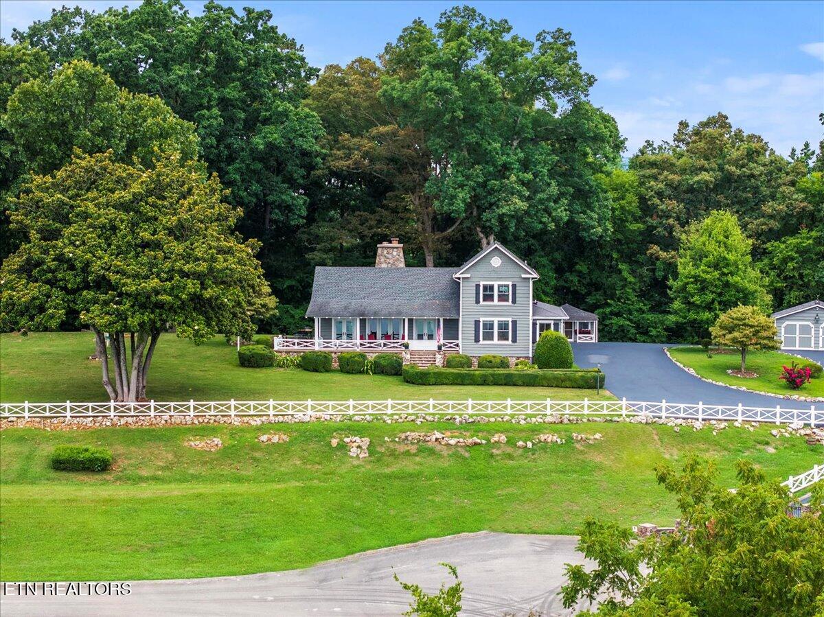 517 Oaken Gate Court