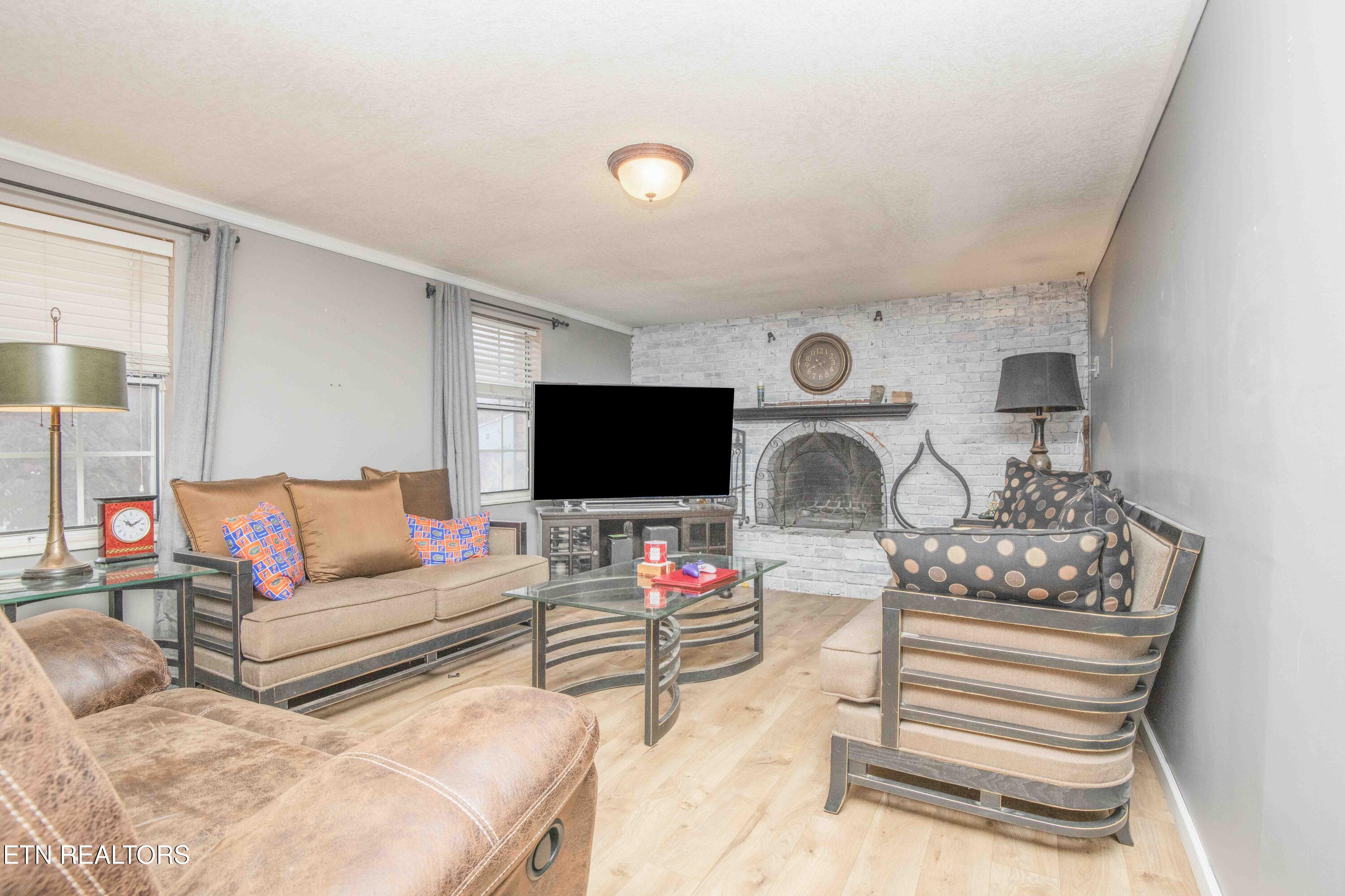 246 Old Blacksferry Lane