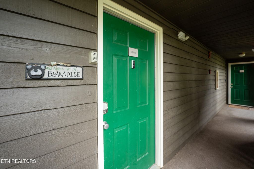 Photo of 1380 Ski View Drive #UNIT 2202, Gatlinburg, TN 37738 (MLS # 1338590)