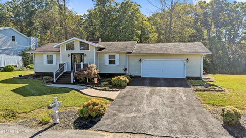 Photo of 135 Denise Drive, Speedwell, TN 37870 (MLS # 1359651)