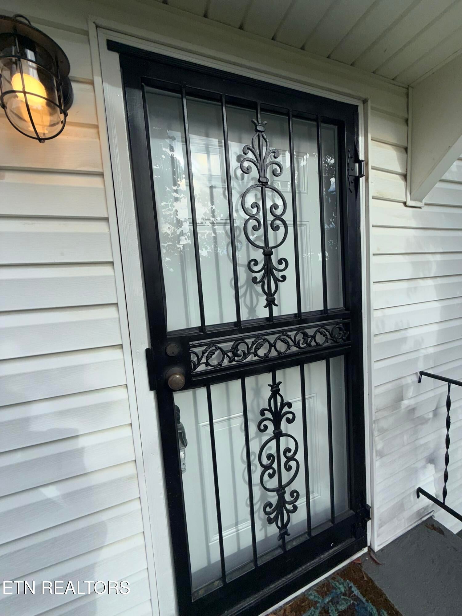 117 Linden Ave