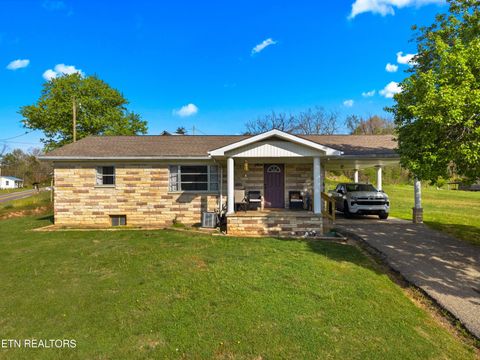 Photo of 2846 Tazewell Hwy, Sneedville, TN 37869 (MLS # 1337311)