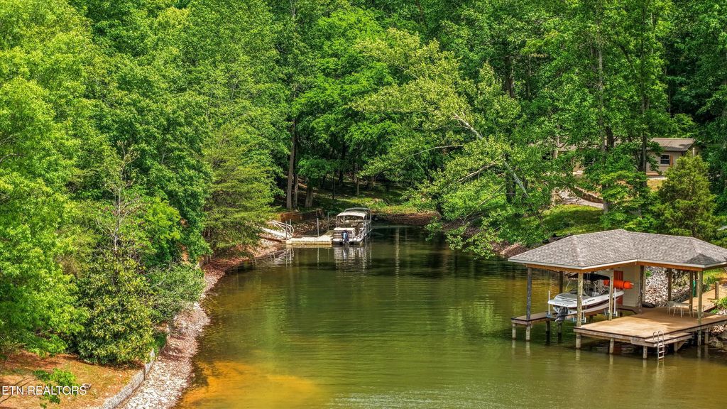 Photo of 1121 S Sequoyah Drive, Friendsville, TN 37737 (MLS # 1339188)