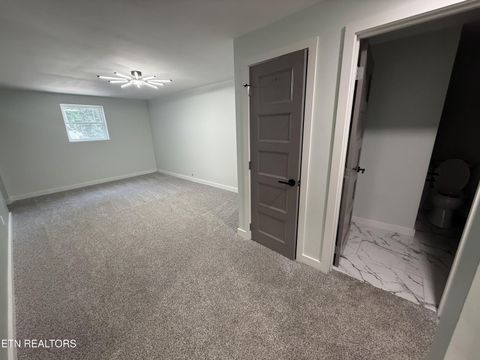 Tiny photo for 924 Lester Rd, Knoxville, TN 37920 (MLS # 1325321)