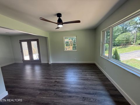 Tiny photo for 924 Lester Rd, Knoxville, TN 37920 (MLS # 1325321)