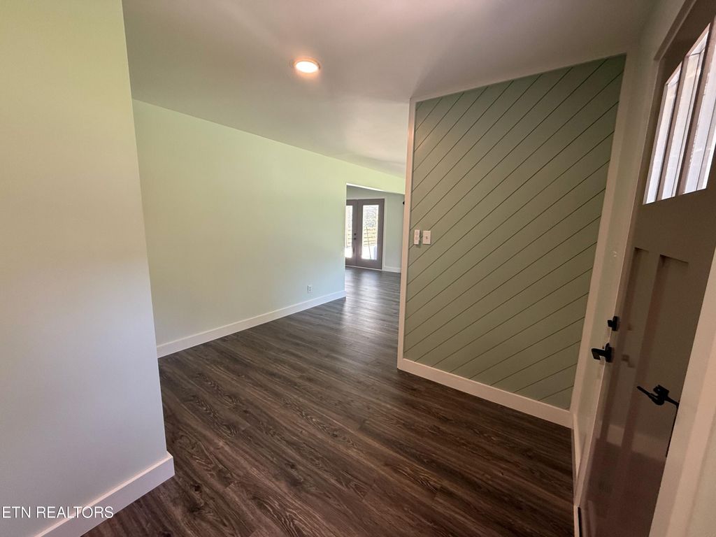 Photo of 924 Lester Rd, Knoxville, TN 37920 (MLS # 1325321)