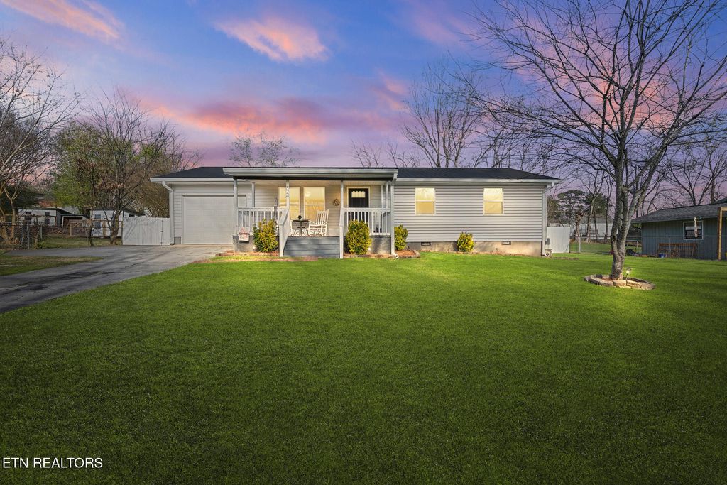 Photo of 624 Scenic Hill Drive, Seymour, TN 37865 (MLS # 1333558)