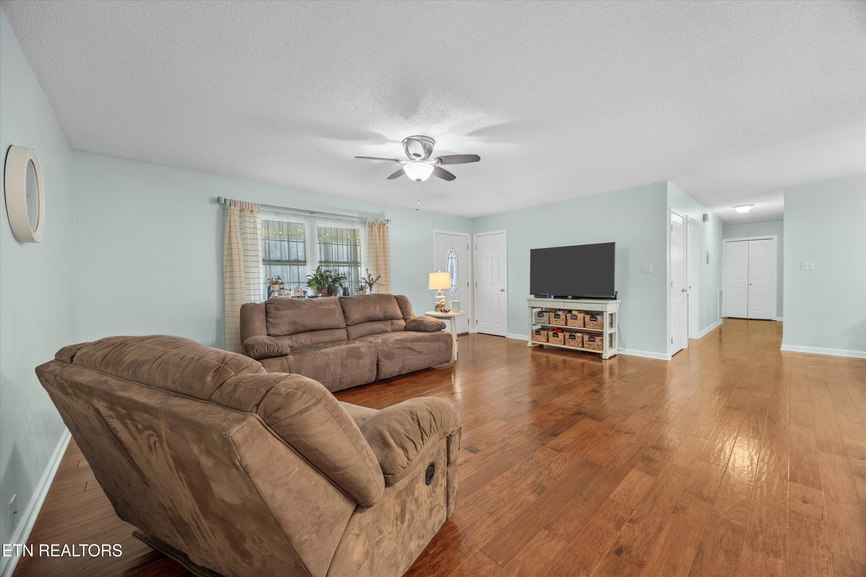 513 Hardin Rd
