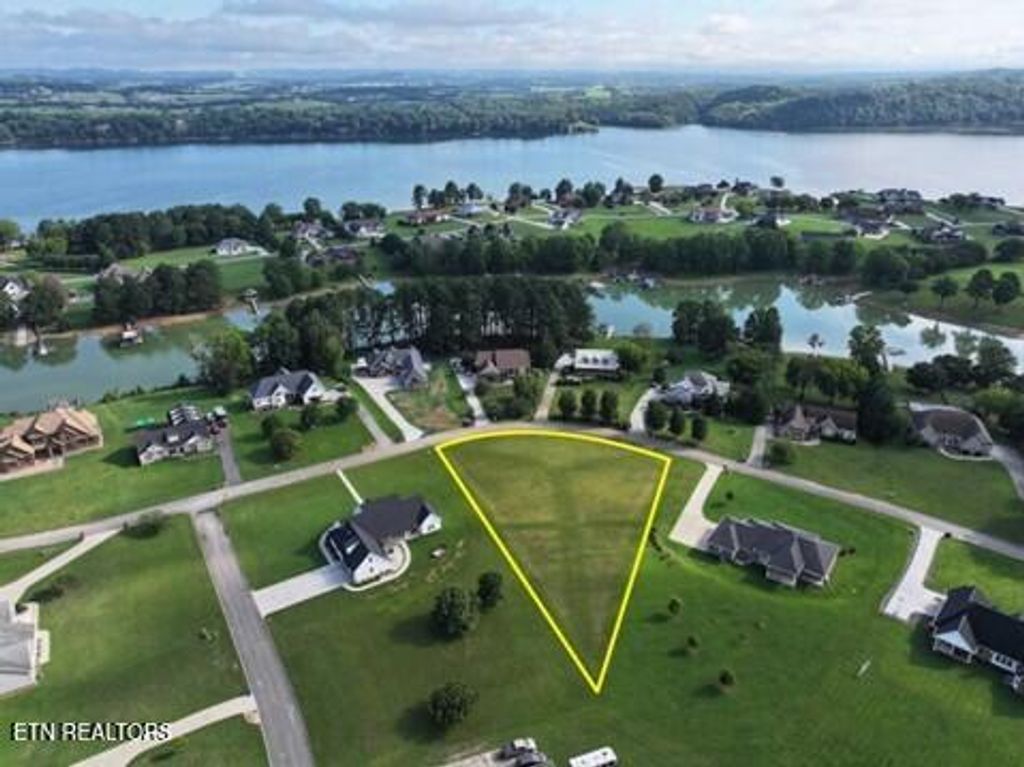 Photo of 58 Big Oak Drive, Dandridge, TN 37725 (MLS # 1310136)