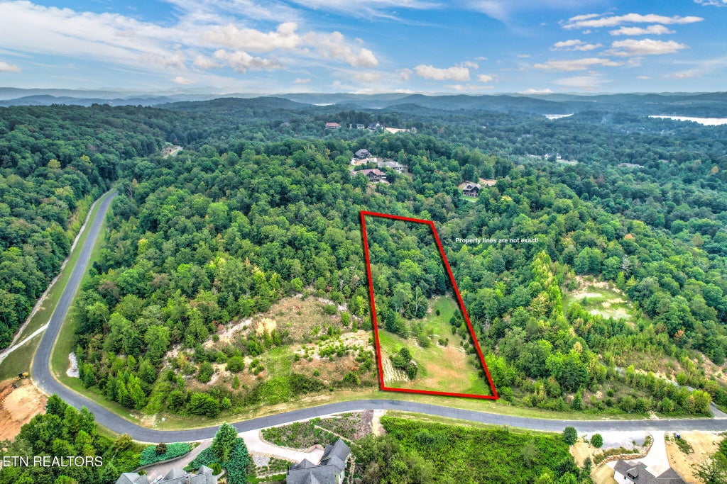 Photo of 398 W Mountain Drive, Rockwood, TN 37854 (MLS # 1354023)