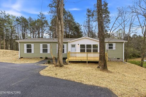 Photo of 191 Pinecrest Drive, Loudon, TN 37774 (MLS # 1334970)