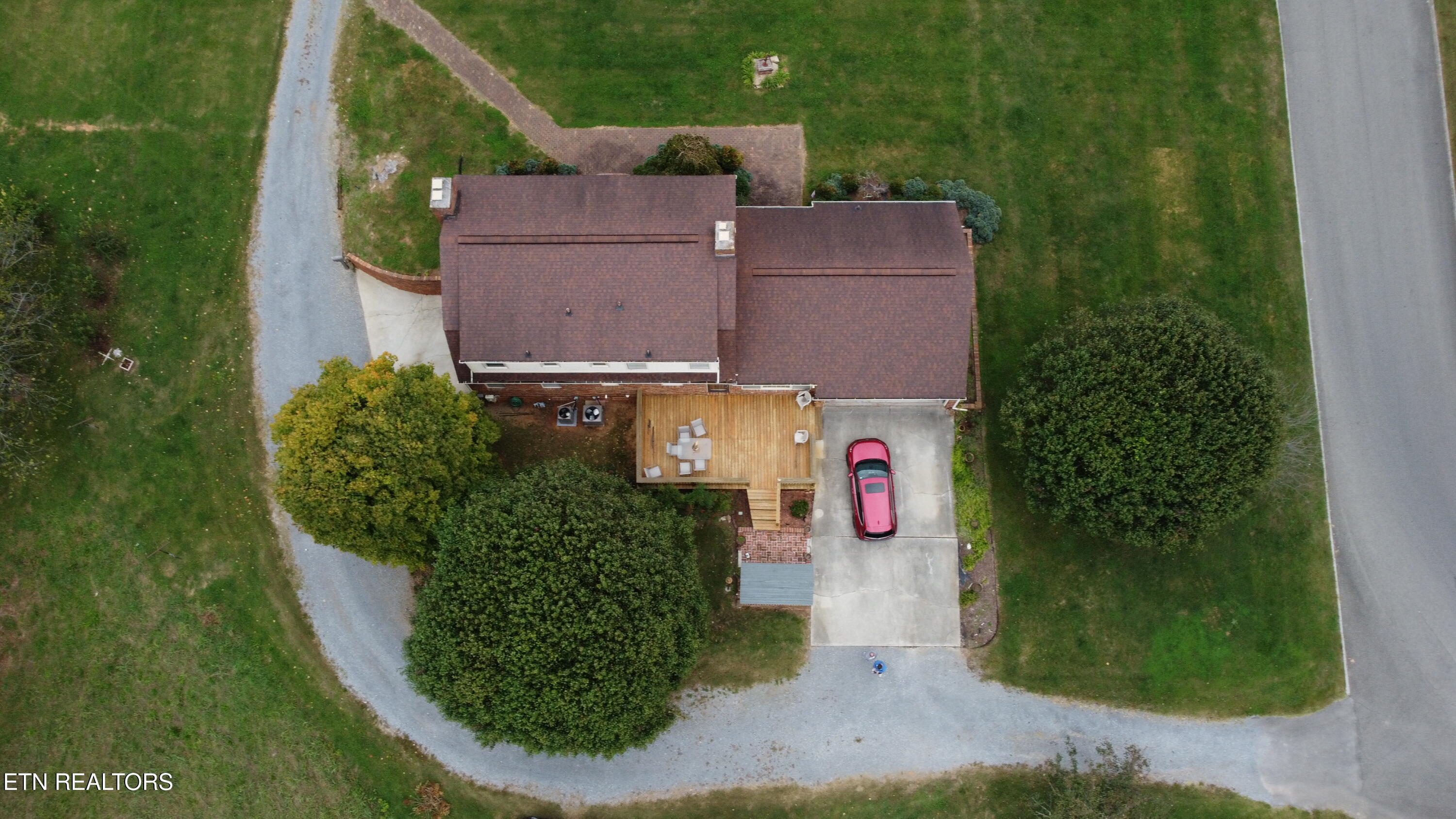 985 Kidwell Ridge Rd