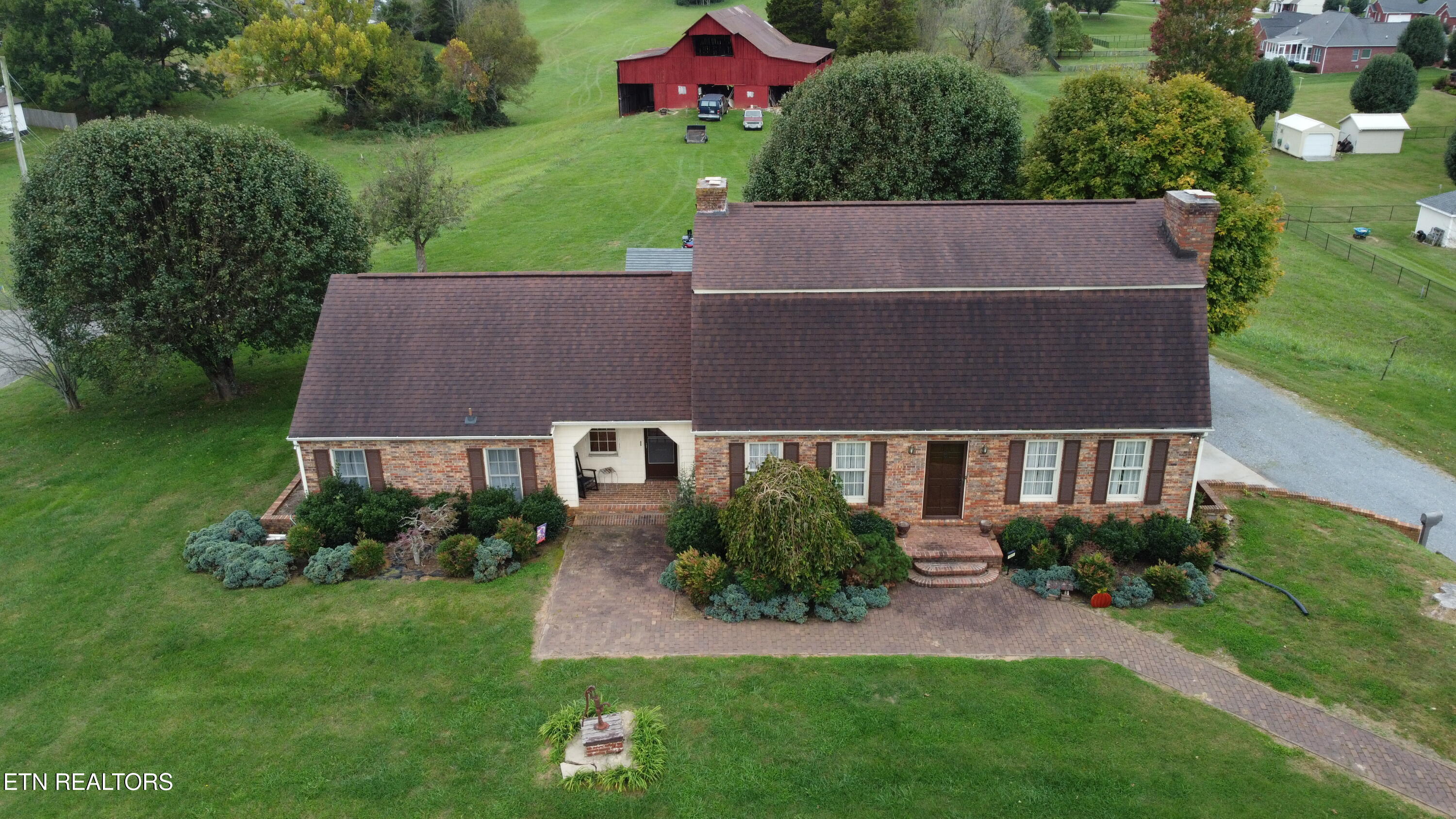 985 Kidwell Ridge Rd