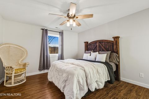 Tiny photo for 835 Perry Drive, Gatlinburg, TN 37738 (MLS # 1328557)