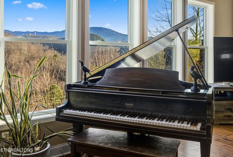 Tiny photo for 835 Perry Drive, Gatlinburg, TN 37738 (MLS # 1328557)