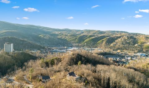 Tiny photo for 835 Perry Drive, Gatlinburg, TN 37738 (MLS # 1328557)