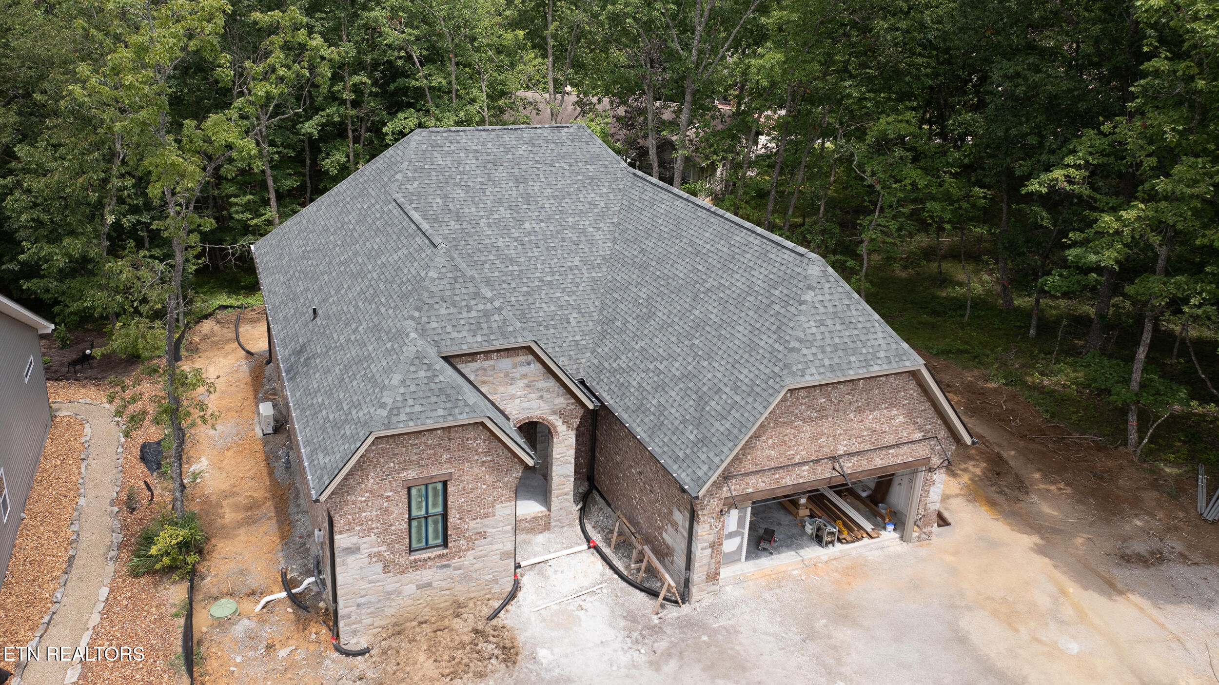 14 Bent Oak Lane
