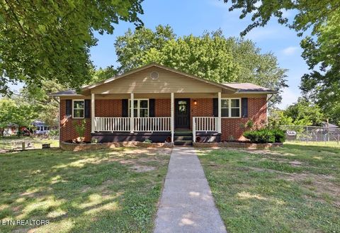 Photo of 3106 NW Sycamore View Court, Knoxville, TN 37921 (MLS # 1341083)