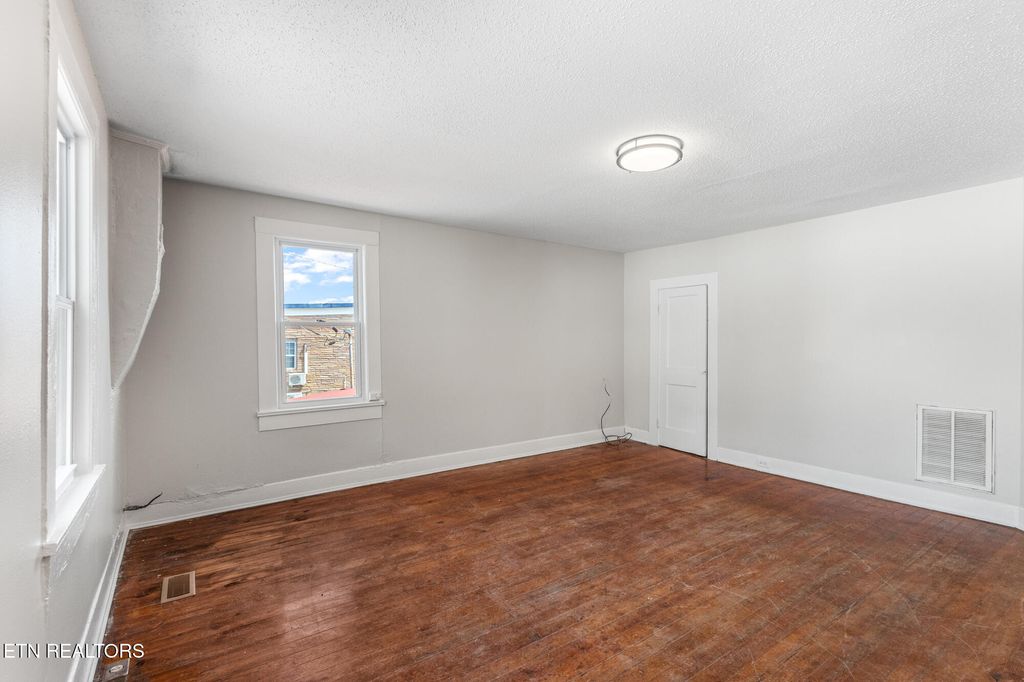 Photo of 900 Mulberry St #1/2, Loudon, TN 37774 (MLS # 1314150)