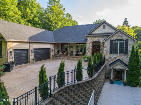 224 Burning Oaks Drive Sevierville TN 37876