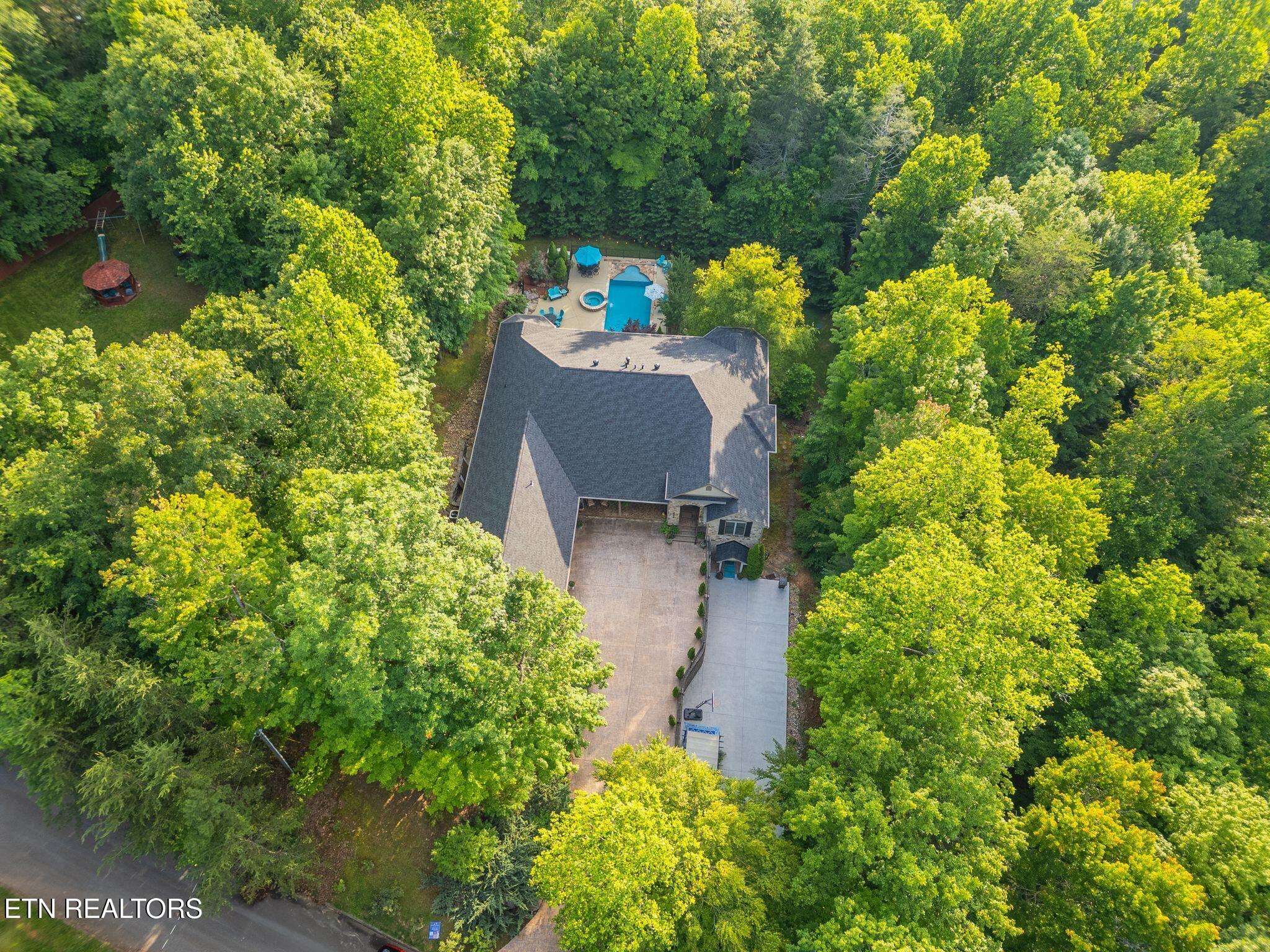 224 Burning Oaks Drive