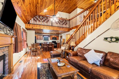 Tiny photo for 319 Rainbow Circle, Townsend, TN 37882 (MLS # 1326458)