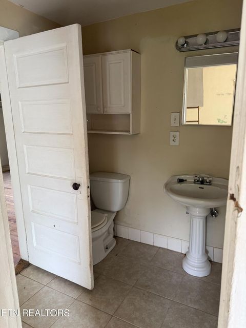 Tiny photo for 2616 Woodrow Drive, Knoxville, TN 37918 (MLS # 1336945)