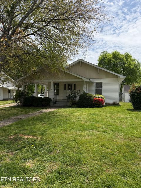 Photo of 2616 Woodrow Drive, Knoxville, TN 37918 (MLS # 1336945)