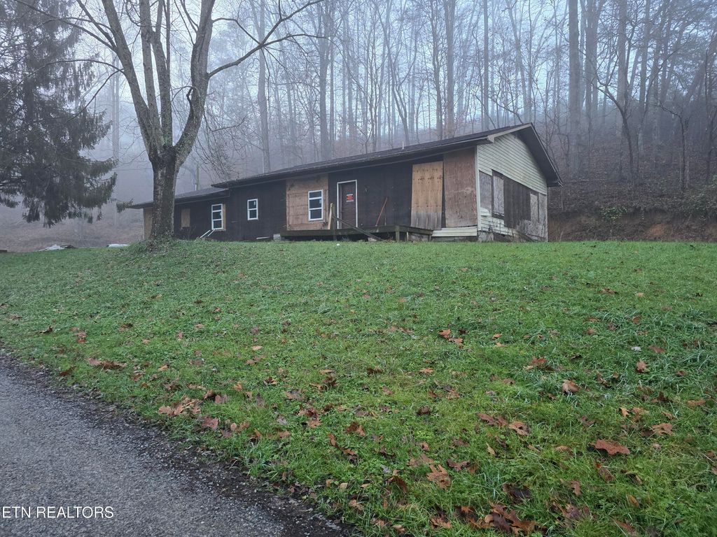Photo of 671 Shipley Ridge Rd, Tazewell, TN 37879 (MLS # 1323557)