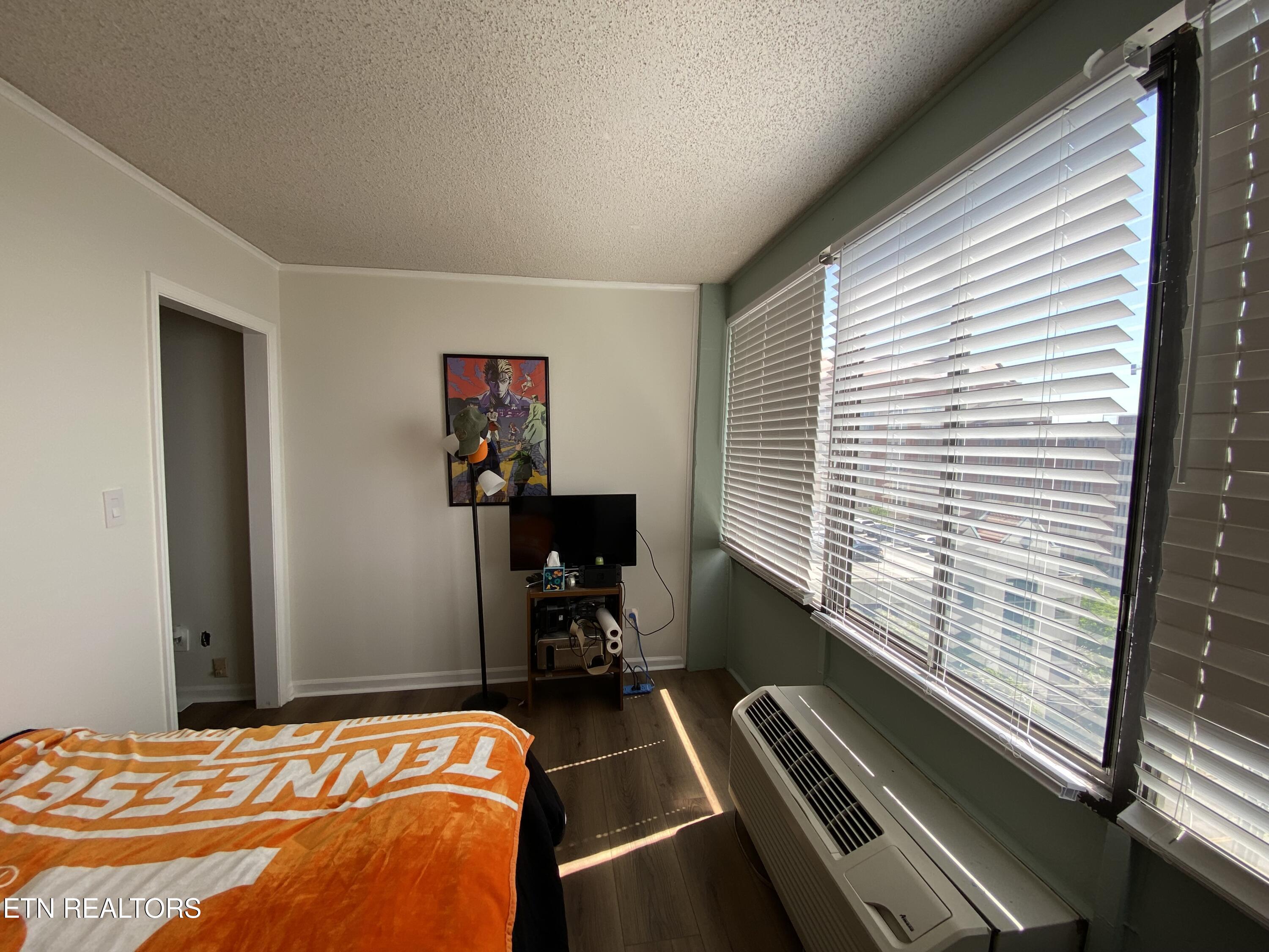 1700 Clinch Ave 503