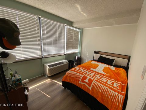 Tiny photo for 1700 Clinch Ave #503, Knoxville, TN 37916 (MLS # 1339112)