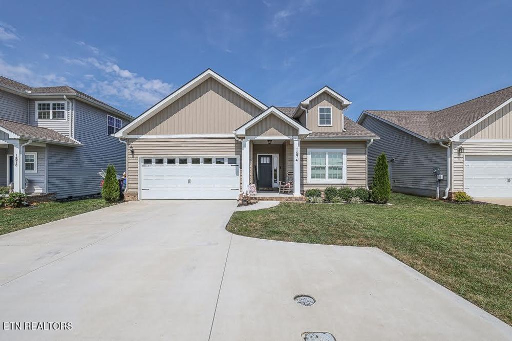 Photo of 1574 Mills St, Alcoa, TN 37701 (MLS # 1272038)