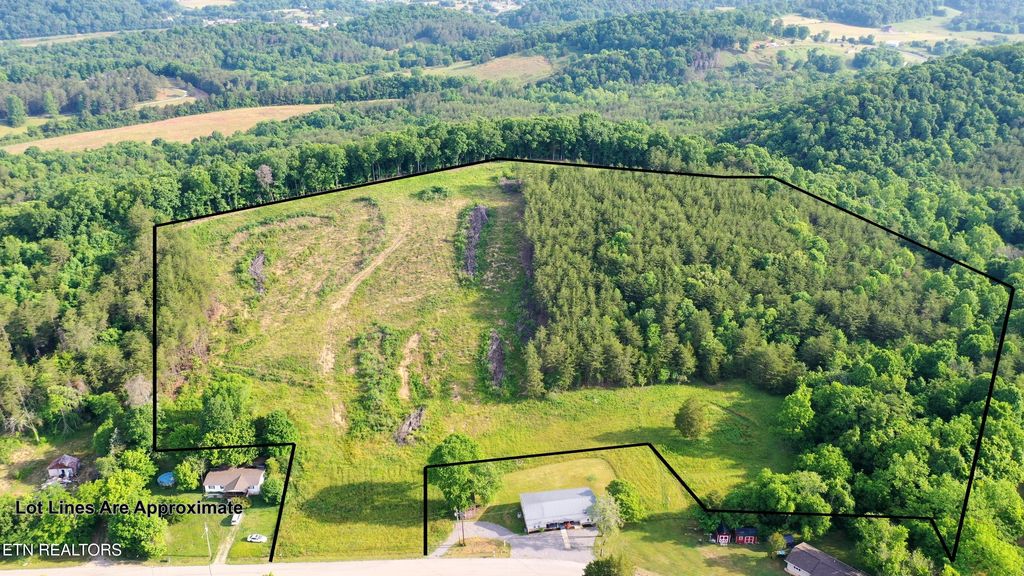 Photo of 294 Milldale Rd, Dandridge, TN 37725 (MLS # 1342966)