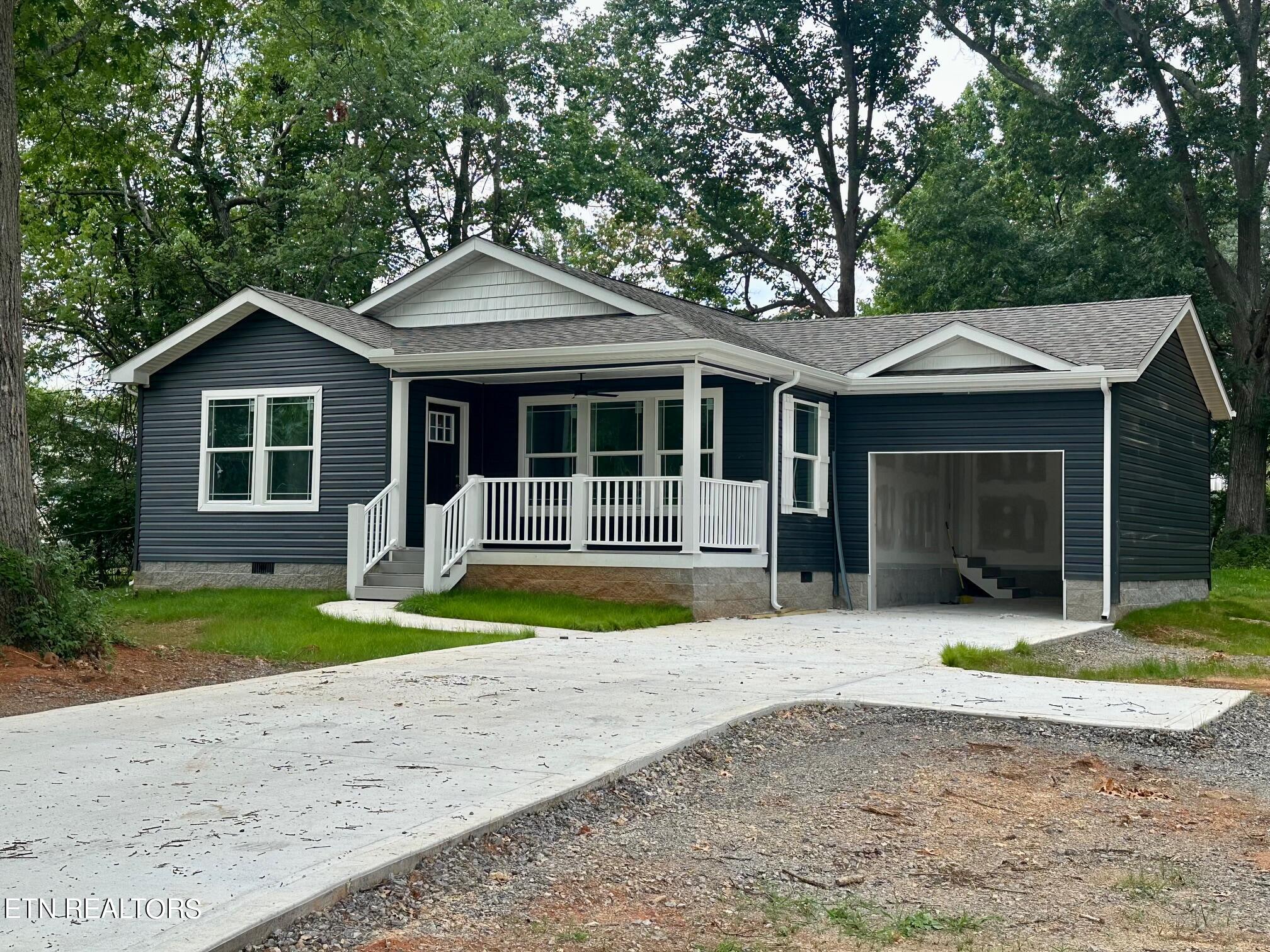 View Maryville, TN 37804 house