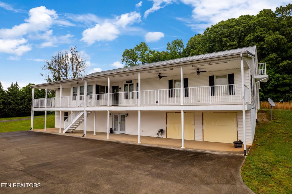 Photo of 1700 Cedar Valley Rd, Sweetwater, TN 37874 (MLS # 1338791)