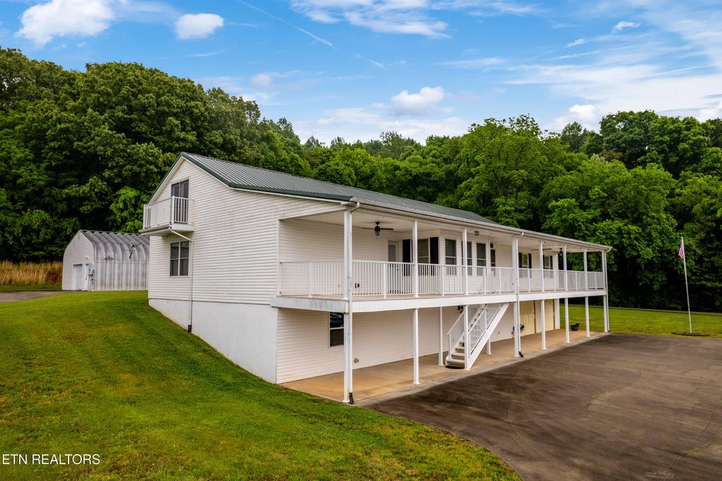Photo of 1700 Cedar Valley Rd, Sweetwater, TN 37874 (MLS # 1338791)
