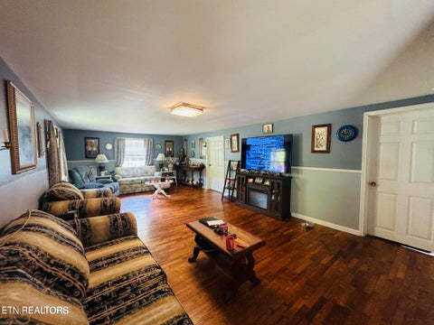Tiny photo for 681 Island Cove Rd, Rocky Top, TN 37769 (MLS # 1359287)