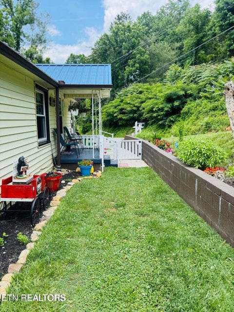Tiny photo for 681 Island Cove Rd, Rocky Top, TN 37769 (MLS # 1359287)