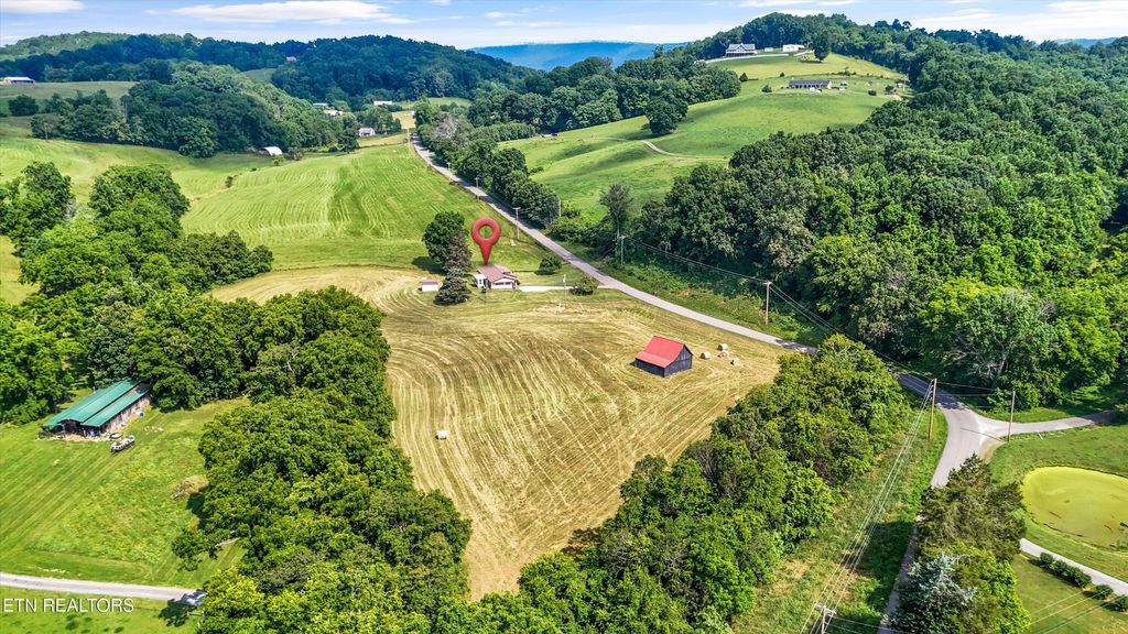 Photo of 1670 Bowen Rd, Rutledge, TN 37861 (MLS # 1304017)