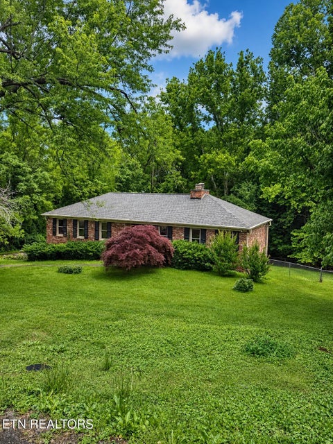 Photo of 5212 Yorktown Rd, Knoxville, TN 37920 (MLS # 1344046)