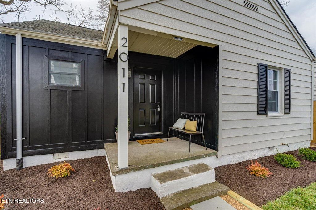 Photo of 2011 Prigmore Rd, Chattanooga, TN 37412 (MLS # 1330063)