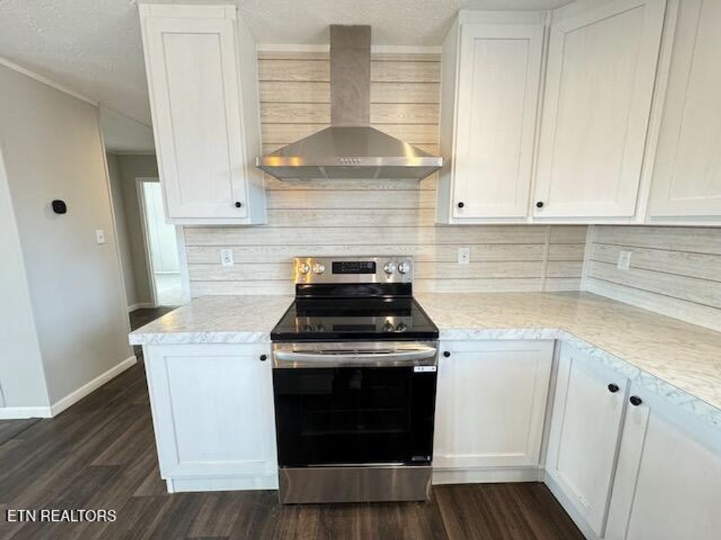 Photo of 208 Community Drive, Madisonville, TN 37354 (MLS # 1280816)