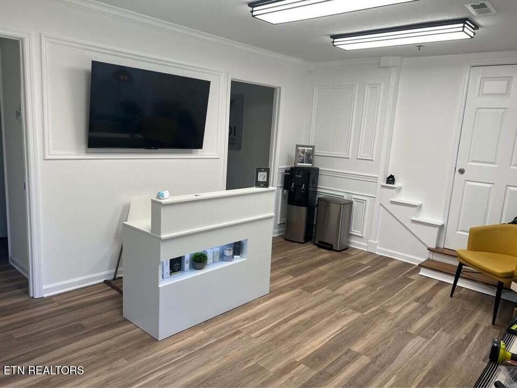 Photo of 315 Ebenezer Rd, Knoxville, TN 37923 (MLS # 1324362)