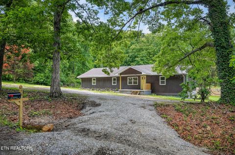 Photo of 76 Ed Houston Rd, Crossville, TN 38571 (MLS # 1342870)