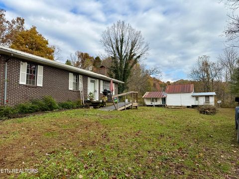 Photo of 186 Drinnon Lane Lane, Sneedville, TN 37869 (MLS # 1320541)
