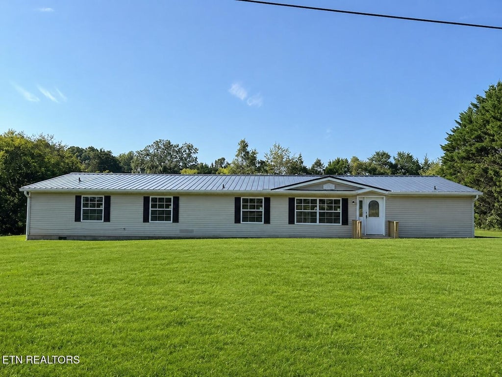 Photo of 10326 Patsy Cline Way, Strawberry Plains, TN 37871 (MLS # 1354471)