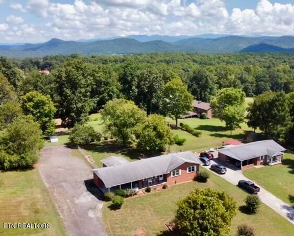 Photo of 414 Fairview Rd, Tellico Plains, TN 37385 (MLS # 1276302)
