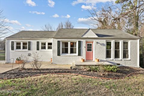 Photo of 7915 Westland Drive, Knoxville, TN 37919 (MLS # 1325532)