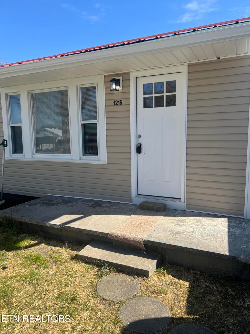 Photo of 1215 Harrell St, Morristown, TN 37814 (MLS # 1294755)